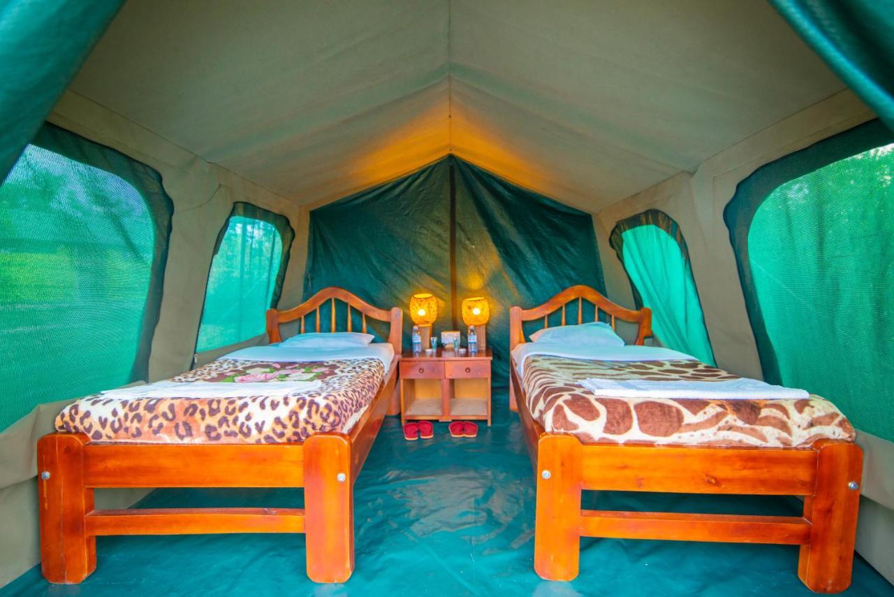 Engiri Game Lodge And Campsite Katunguru Exterior photo